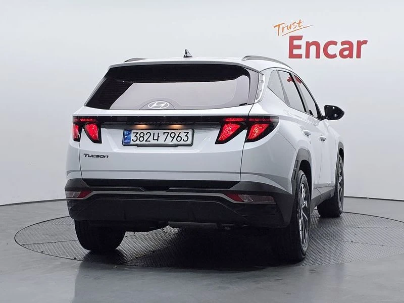 Hyundai Tucson 2.0 136 hp Automatic, снимка 3 - Автомобили и джипове - 55843418