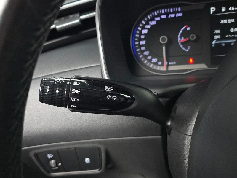Hyundai Tucson 2.0 136 hp Automatic, снимка 17 - Автомобили и джипове - 55843418