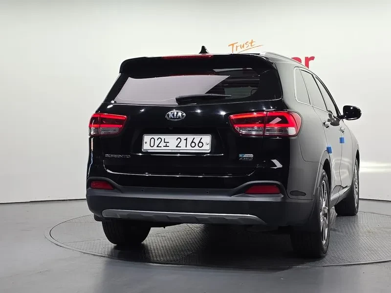 Kia Sorento Diesel 2.2 4Wd Noblesse Special, снимка 7 - Автомобили и джипове - 56269378