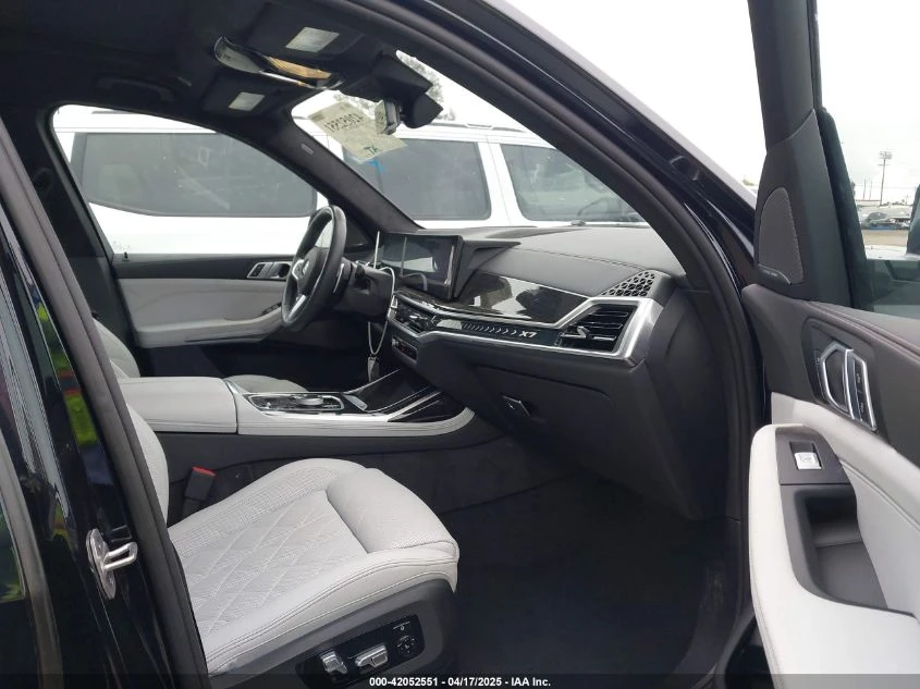 BMW X7 3.0L I-6 DI, DOHC, VVT, TURBO, 375HP All Wheel Dri - изображение 10