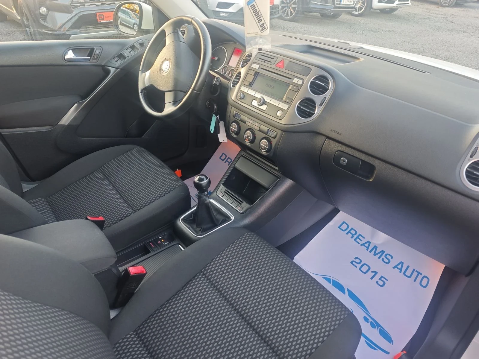 VW Tiguan 4MOTION/140KC - изображение 9