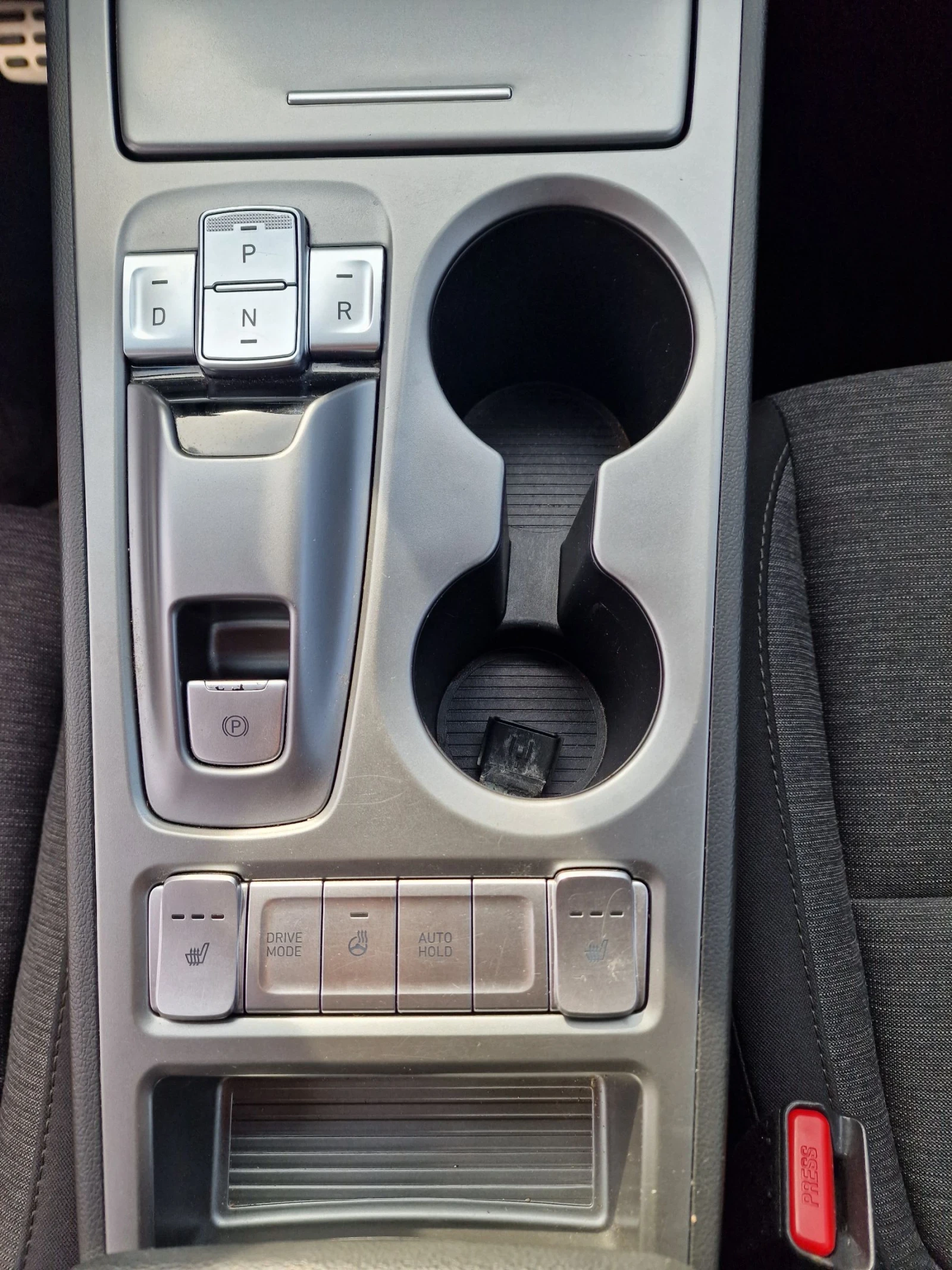 Hyundai Kona 100% SOH, снимка 9 - Автомобили и джипове - 53835362