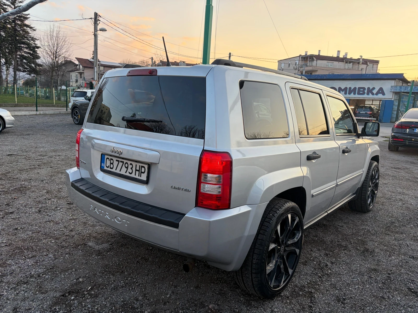 Jeep Patriot, снимка 6 - Автомобили и джипове - 53776262