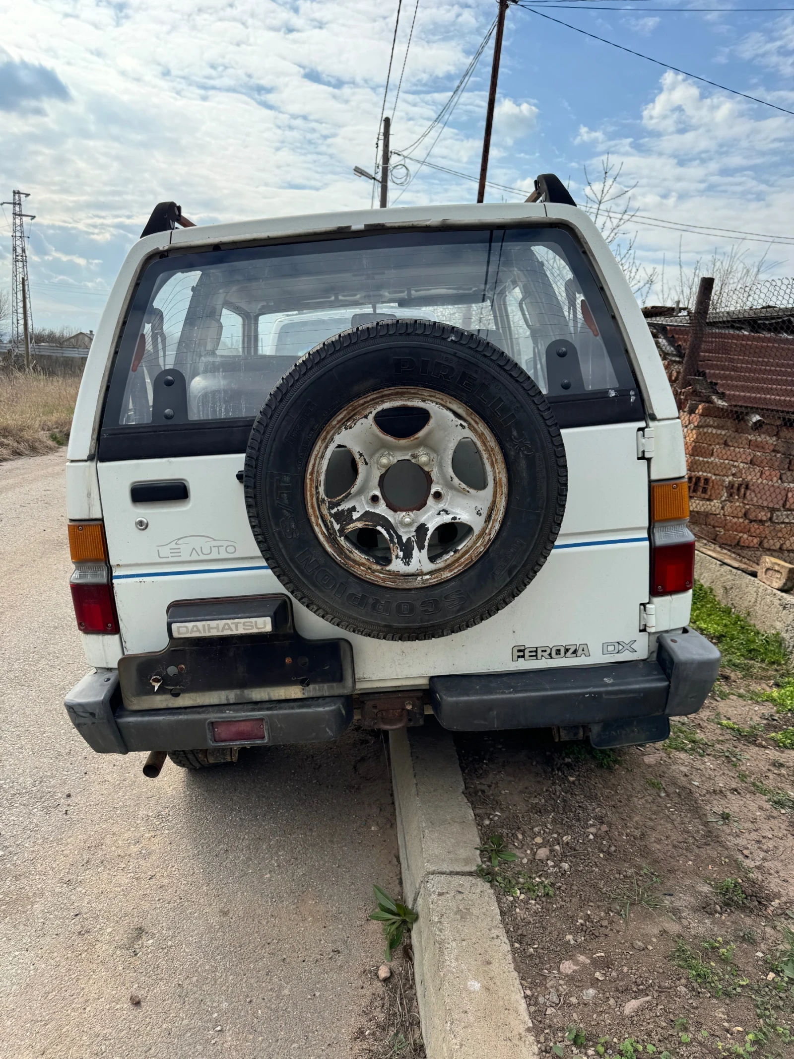 Daihatsu Feroza Внос Италия, снимка 5 - Автомобили и джипове - 53975348