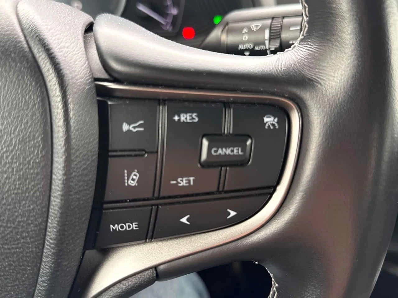 Lexus UX * 250h * �������� * ��������� * ���������������� | Mobile.bg � ����������� 12