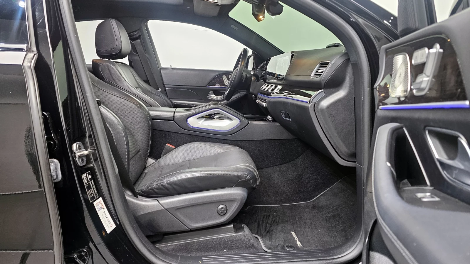 Mercedes-Benz GLE 2022* AMG PK* HEAD-UP* DISTRONIK* КРАЙНА ЦЕНА, снимка 13 - Автомобили и джипове - 54168420