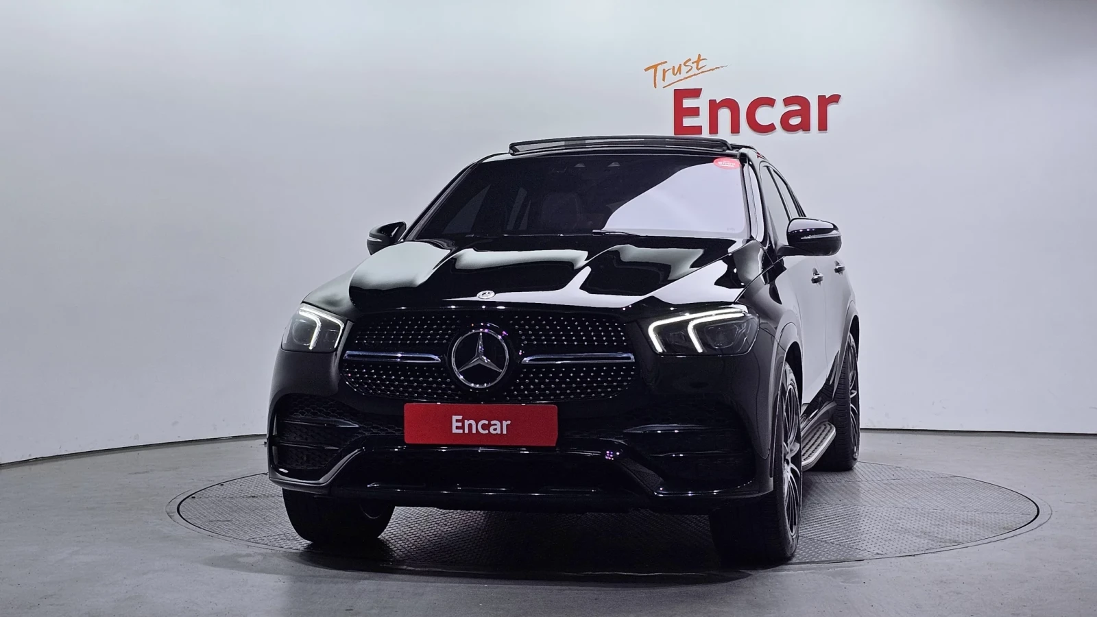 Mercedes-Benz GLE 2022* AMG PK* HEAD-UP* DISTRONIK* КРАЙНА ЦЕНА, снимка 2 - Автомобили и джипове - 54168420