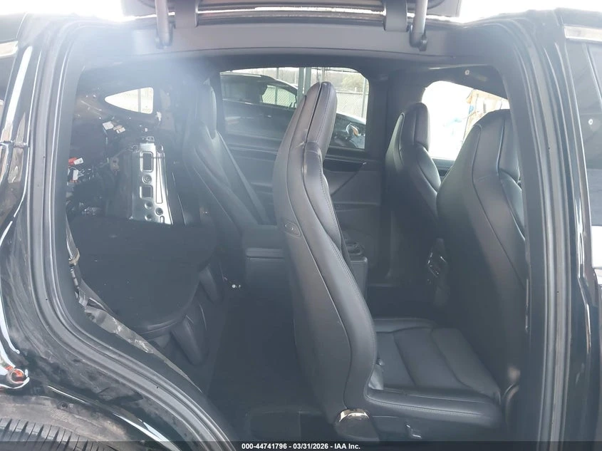 Tesla Model X 75D AWD, снимка 8 - Автомобили и джипове - 54324099