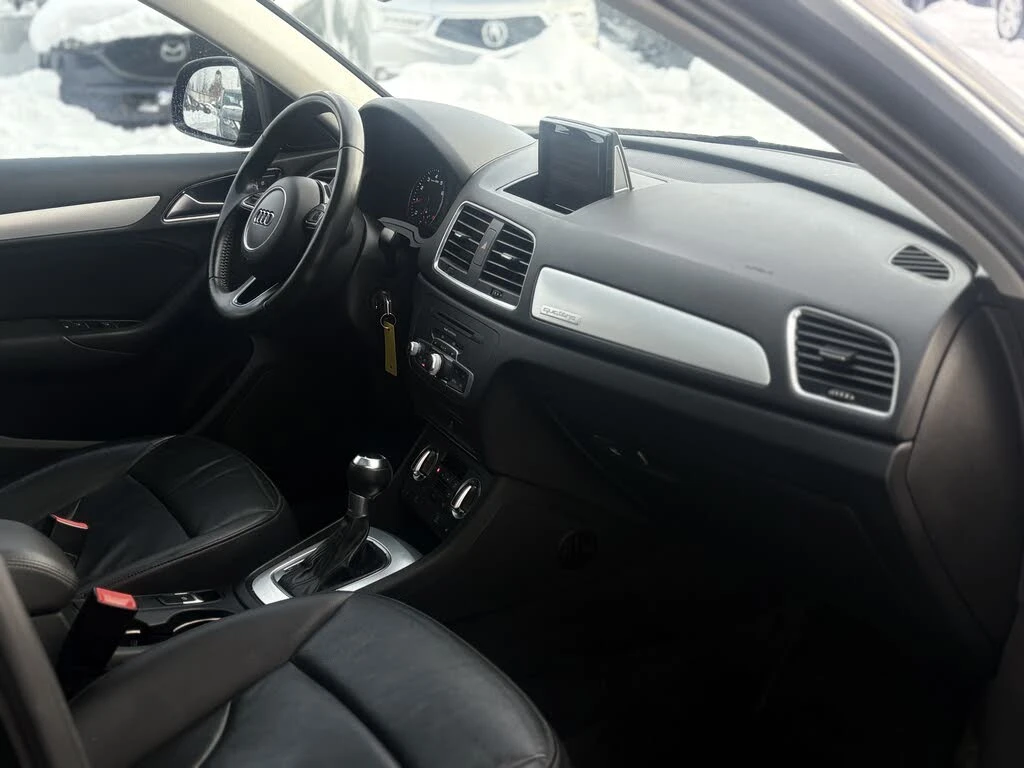 Audi Q3  2.0T quattro Progressiv | Mobile.bg � ����������� 12