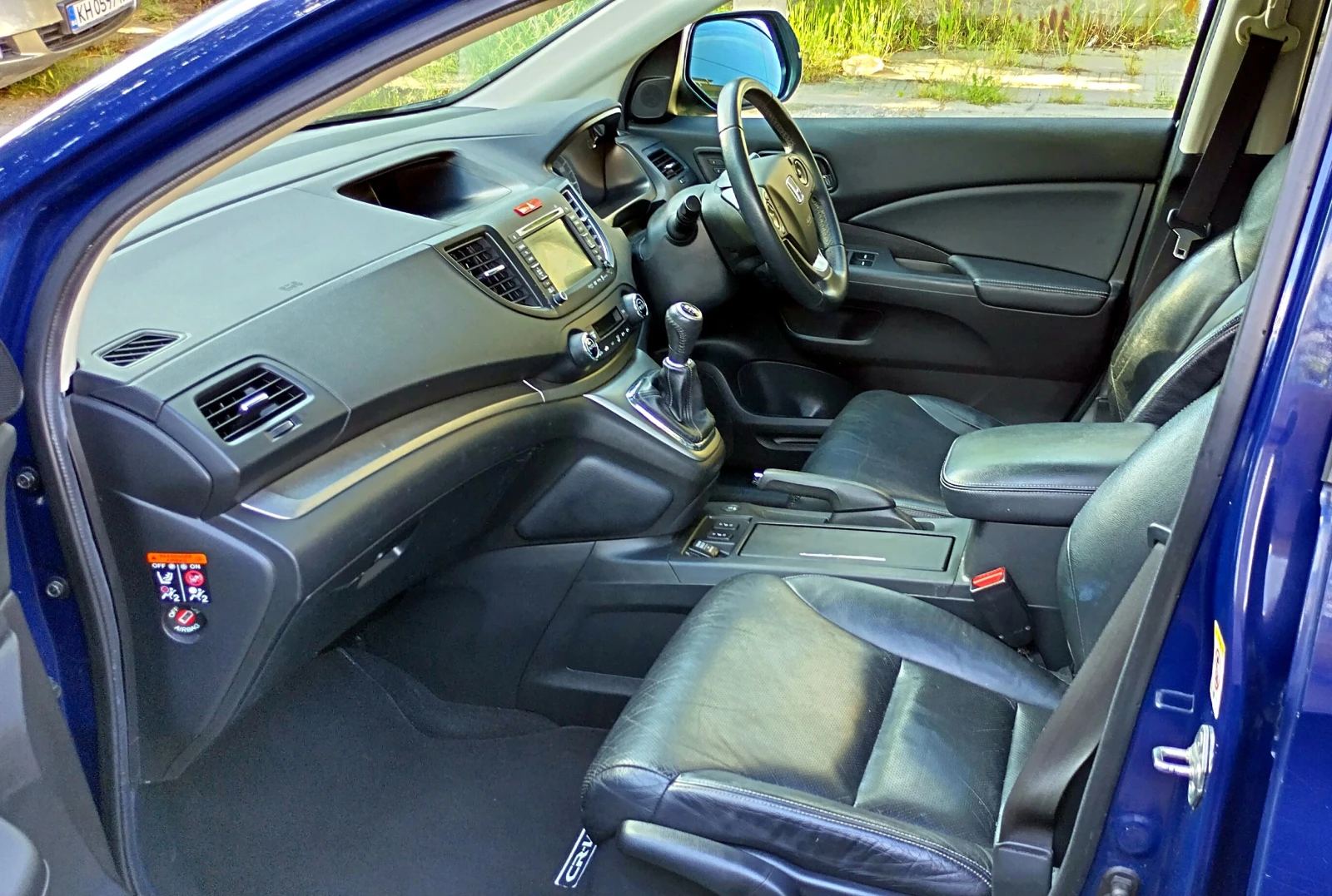 Honda Cr-v 2.0 Бензин, снимка 9 - Автомобили и джипове - 54692471