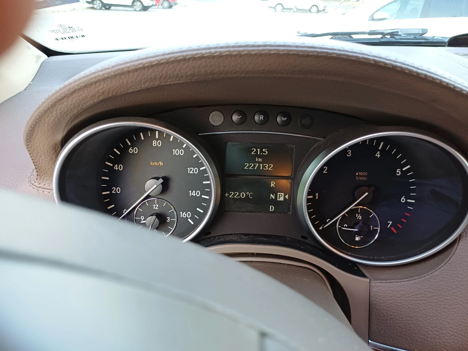 Mercedes-Benz GL 450 ГАЗ/БЕНЗИН, снимка 9 - Автомобили и джипове - 54753022
