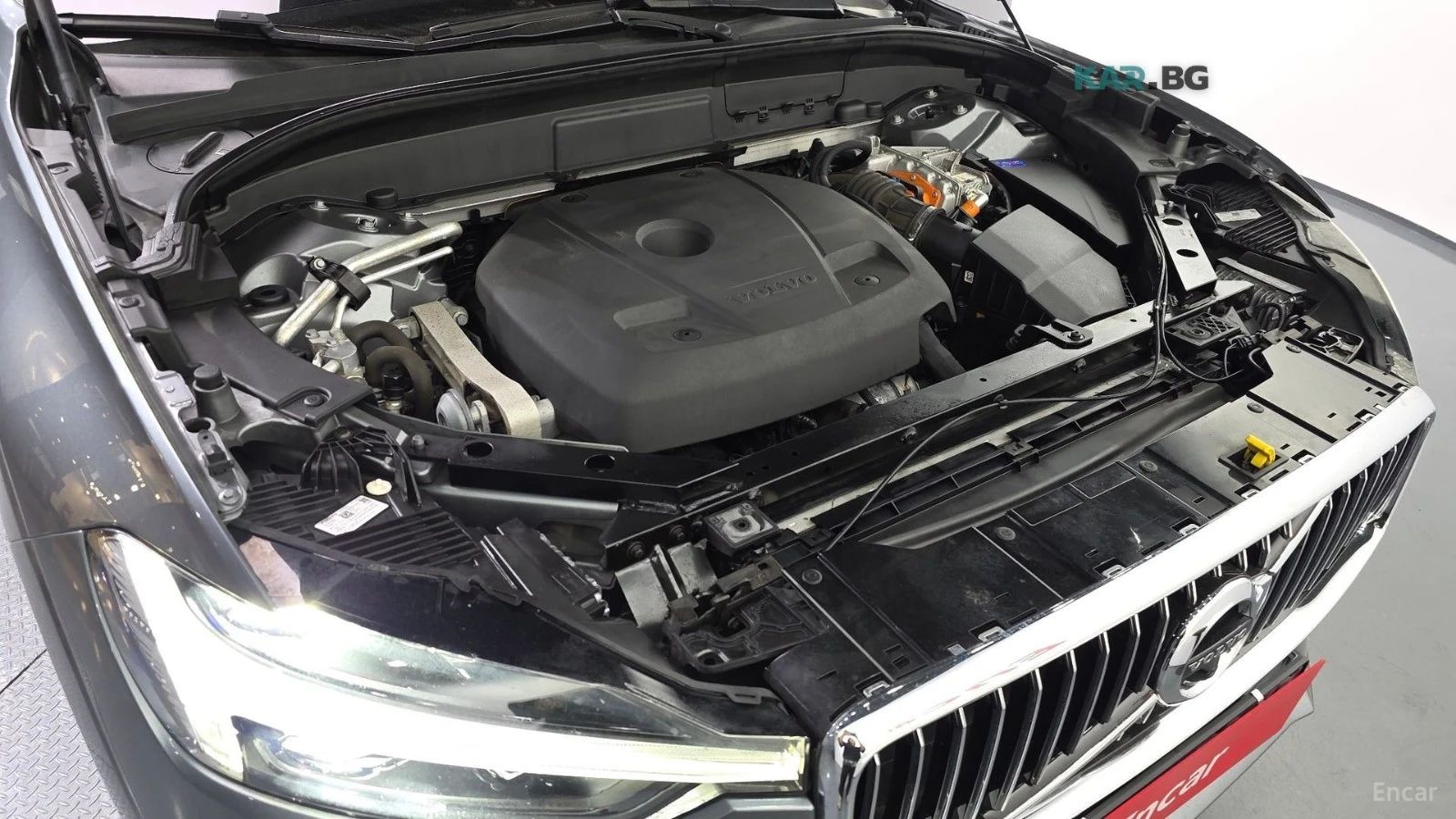 Volvo XC60 * T8* INSCRIPTION* КОЖА* ПОДГРЕВ* ПАНОРАМА* ОБДУХВ, снимка 5 - Автомобили и джипове - 54767920