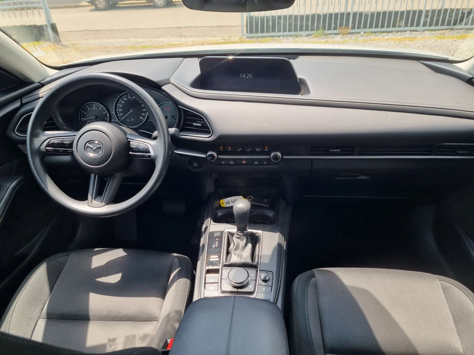 Mazda CX-30 AWD* 2.5i* 25000км* CARFAX* Distronic* LaneAssist*, снимка 9 - Автомобили и джипове - 55078907