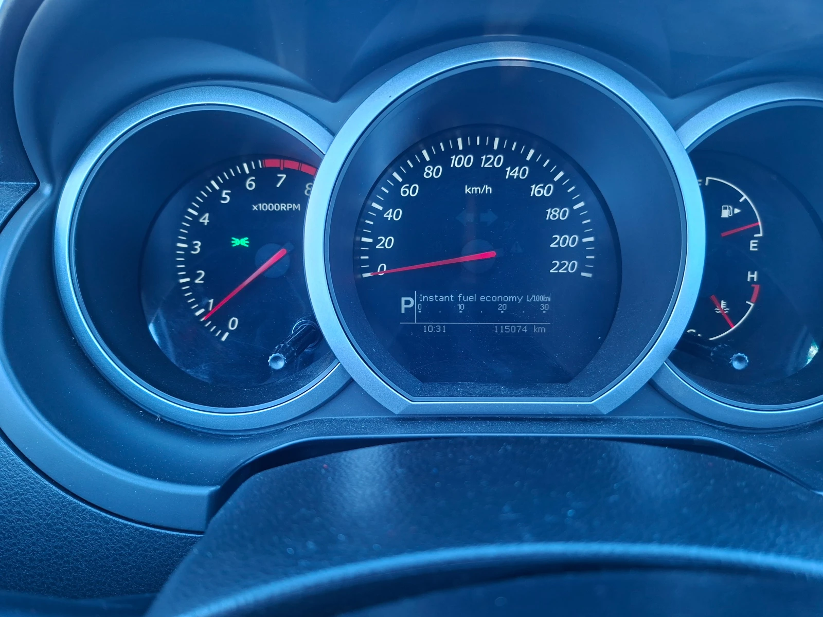 Suzuki Grand vitara 2.4 GL TOP Швейцария, снимка 9 - Автомобили и джипове - 55575655
