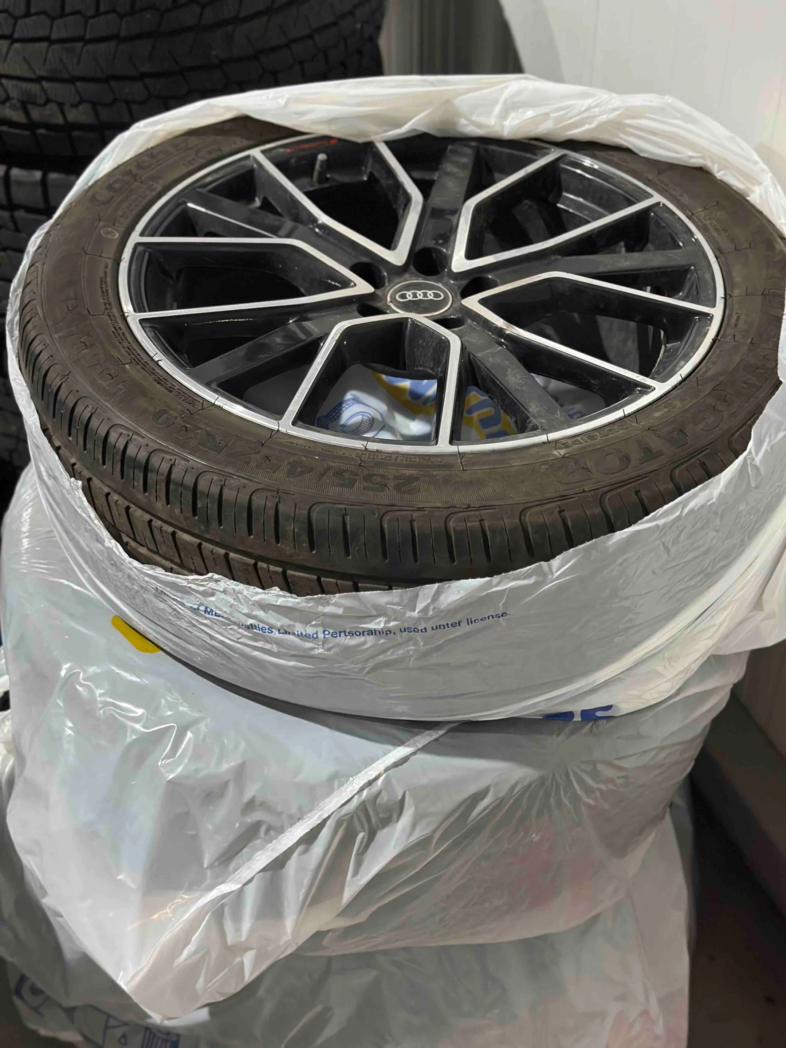 Audi Q5 40TFSI PROGRESSIV, снимка 17 - Автомобили и джипове - 55723888