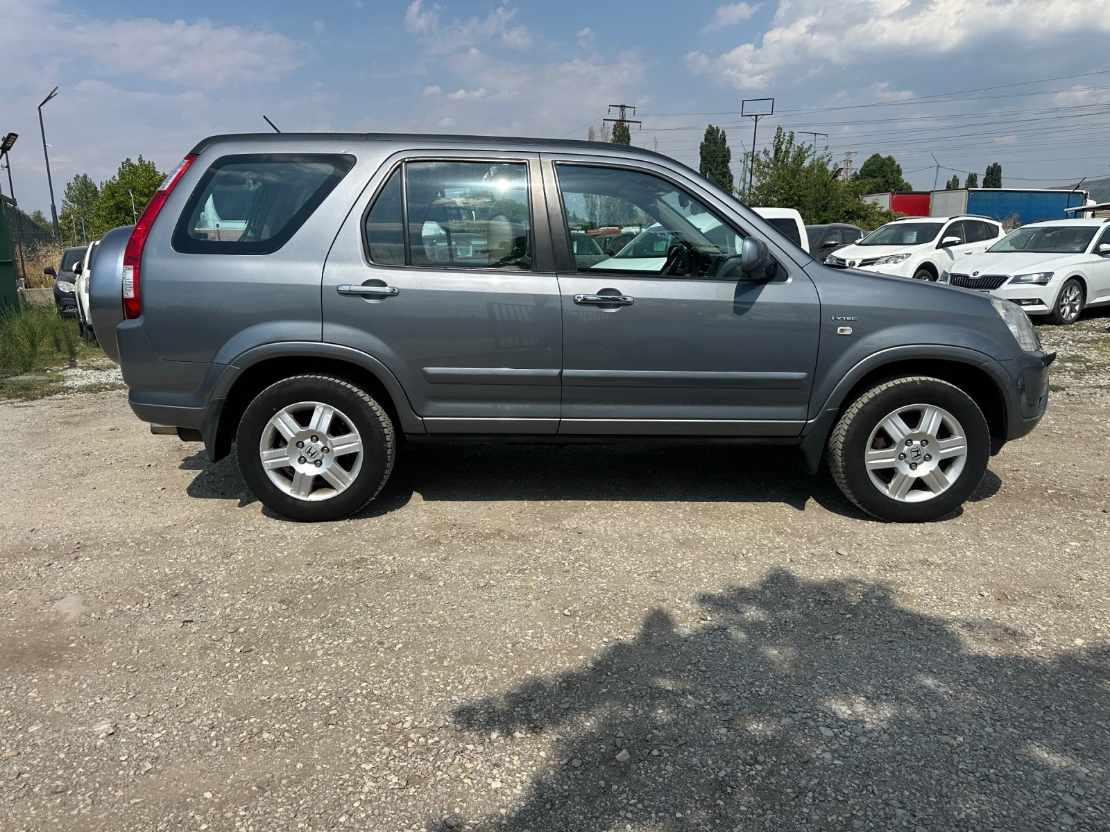 Honda Cr-v 2.0-EXECUTIVE-РЪЧКА-БЕЗ-КОРОЗИЯ-1Г-Гаранция!, снимка 6 - Автомобили и джипове - 55801414