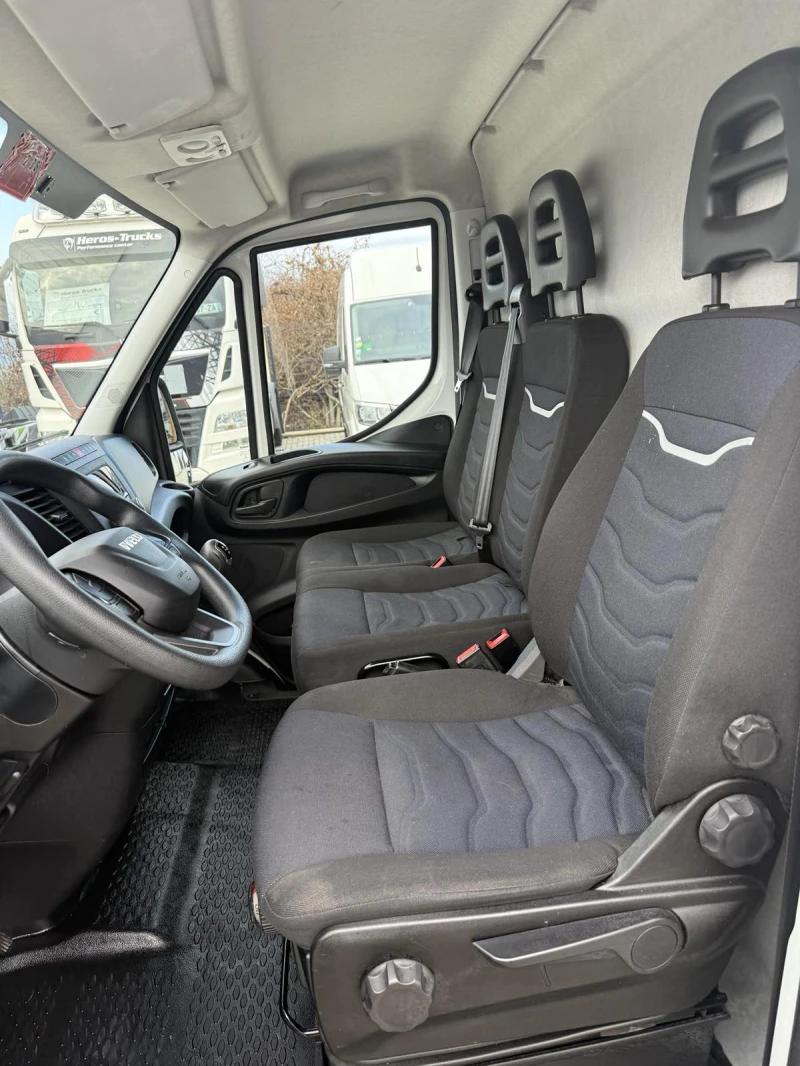 Iveco Daily 35-140, снимка 9 - Бусове и автобуси - 52883187
