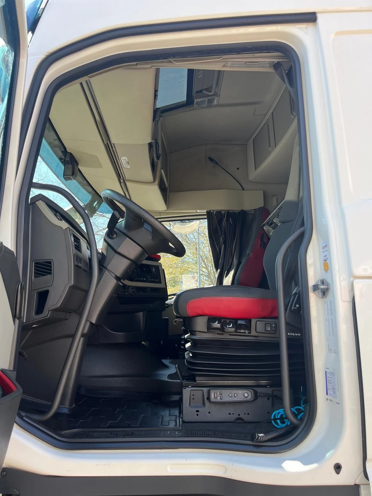 Volvo Fh 460, снимка 4 - Камиони - 54208468