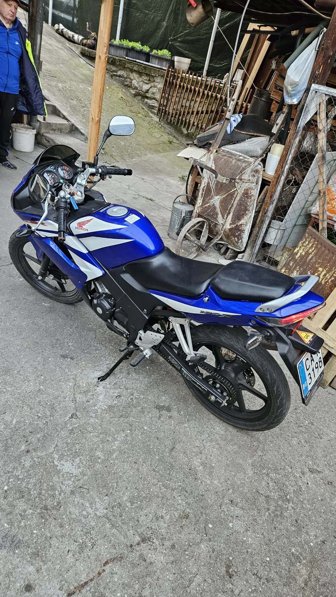 Honda Cbr 125 R, снимка 9 - Мотоциклети и мототехника - 54206858