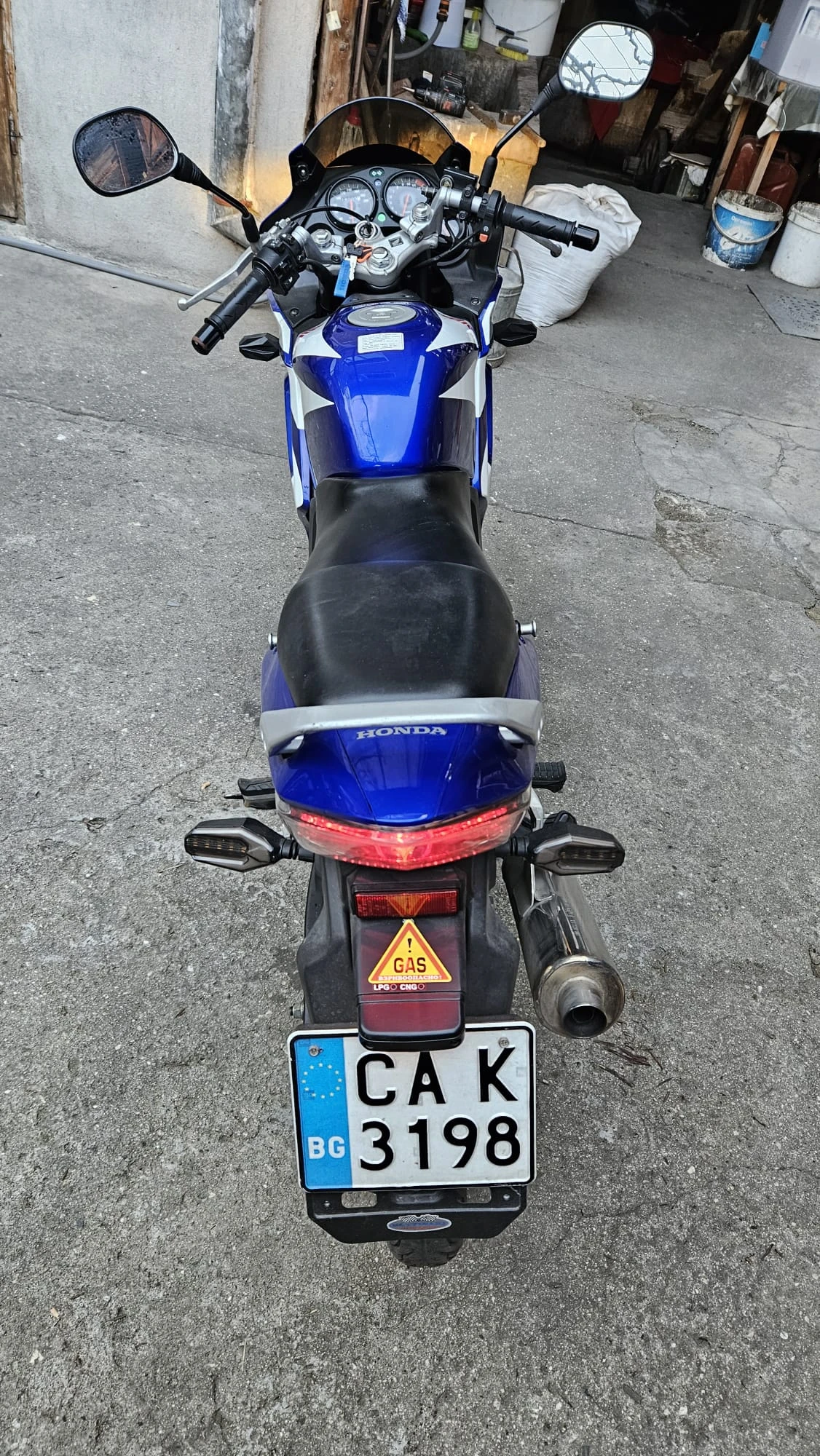 Honda Cbr 125 R, снимка 2 - Мотоциклети и мототехника - 54206858