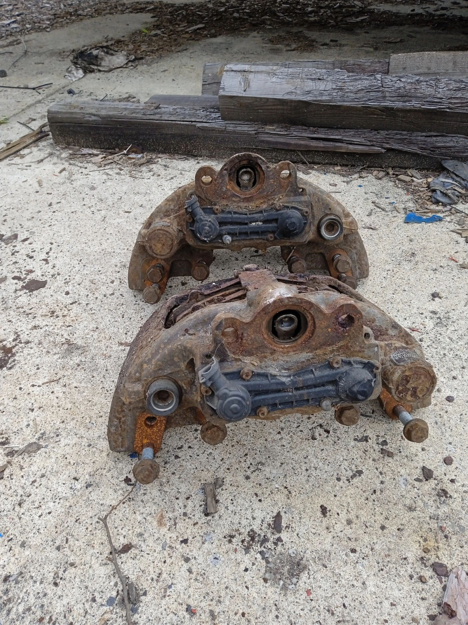  Krone   | Mobile.bg   4