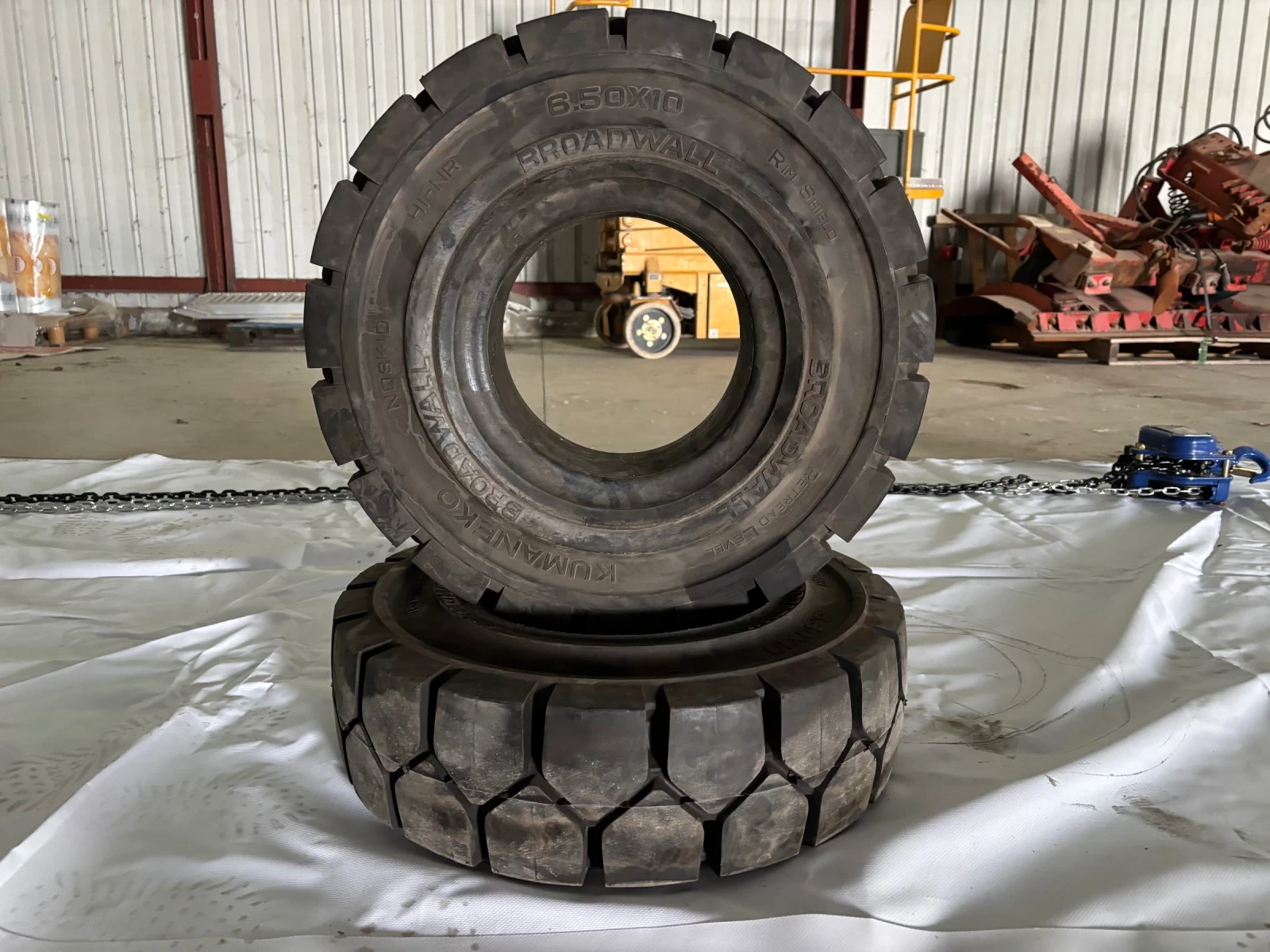 /          | Mobile.bg   9