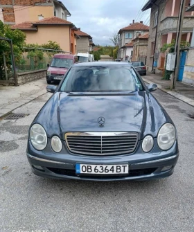 Mercedes-Benz E 200 Compressor , снимка 1