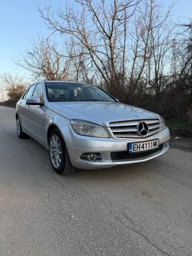 Mercedes-Benz C 180 CGI, снимка 3