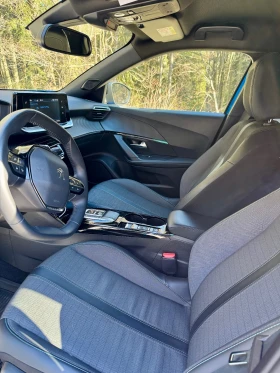 Peugeot 2008 ALLURE 1.2 PureTech 130 EAT8, снимка 4