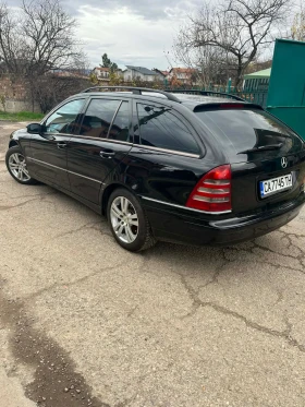 Mercedes-Benz C 220, снимка 2
