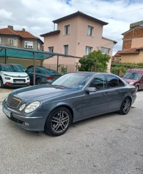 Mercedes-Benz E 200 Compressor , снимка 3