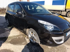 Renault Scenic, снимка 3 - Автомобили и джипове - 53650353