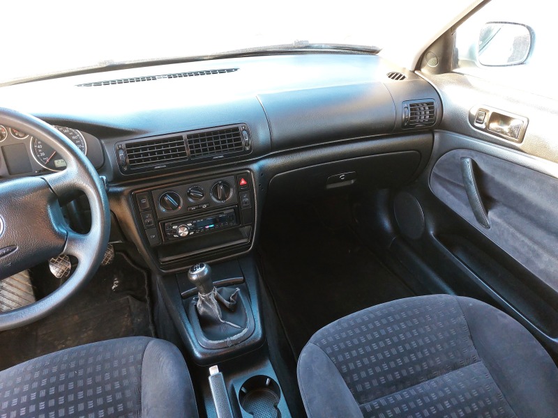 VW Passat 1,9TDI , снимка 10 - Автомобили и джипове - 44818659