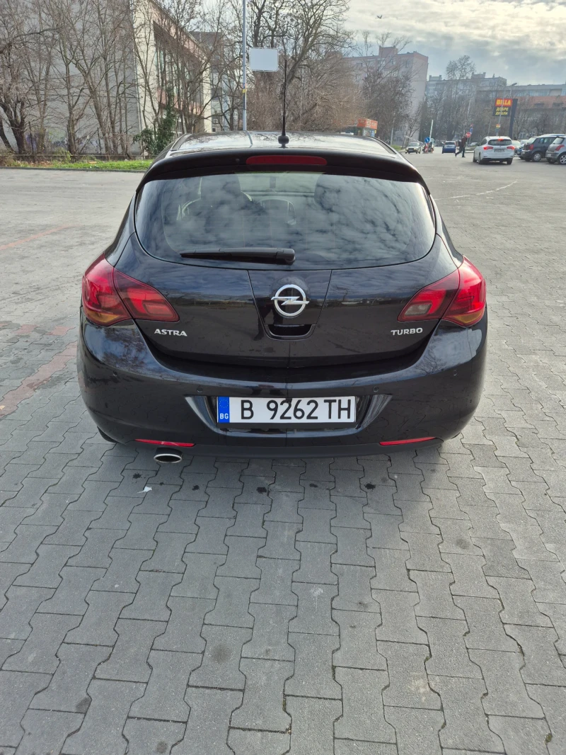 Opel Astra, снимка 5 - Автомобили и джипове - 48406115