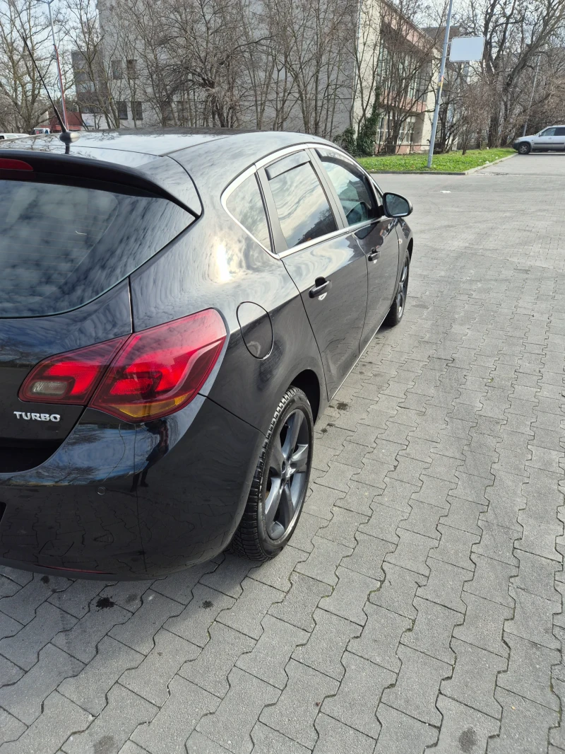 Opel Astra, снимка 9 - Автомобили и джипове - 48406115