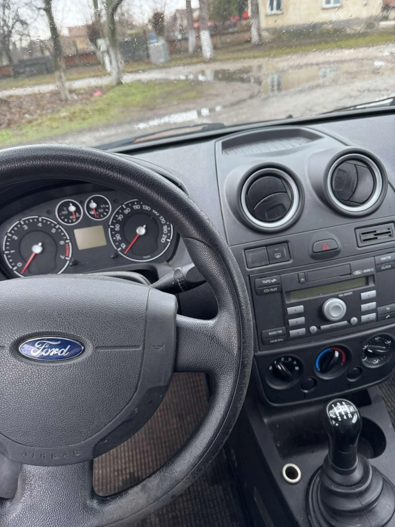 Ford Fiesta 1.3 benzin, снимка 7 - Автомобили и джипове - 48455357