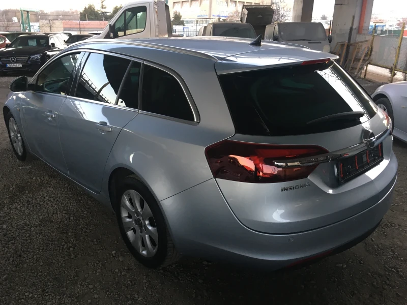 Opel Insignia 2.0CDTi 140k.c., снимка 6 - Автомобили и джипове - 49387152