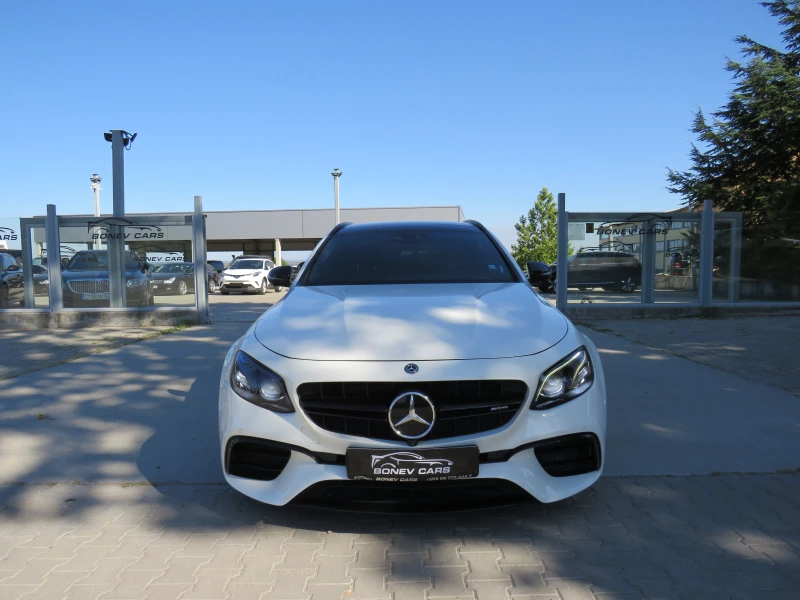 Mercedes-Benz E 63 AMG S * * * PERFORMANCE 4-MATIC+ PANORAMA FULL MAX* * , снимка 2 - Автомобили и джипове - 51413723