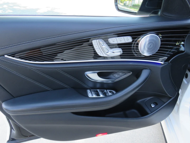 Mercedes-Benz E 63 AMG S * * * PERFORMANCE 4-MATIC+ PANORAMA FULL MAX* * , снимка 10 - Автомобили и джипове - 51413723