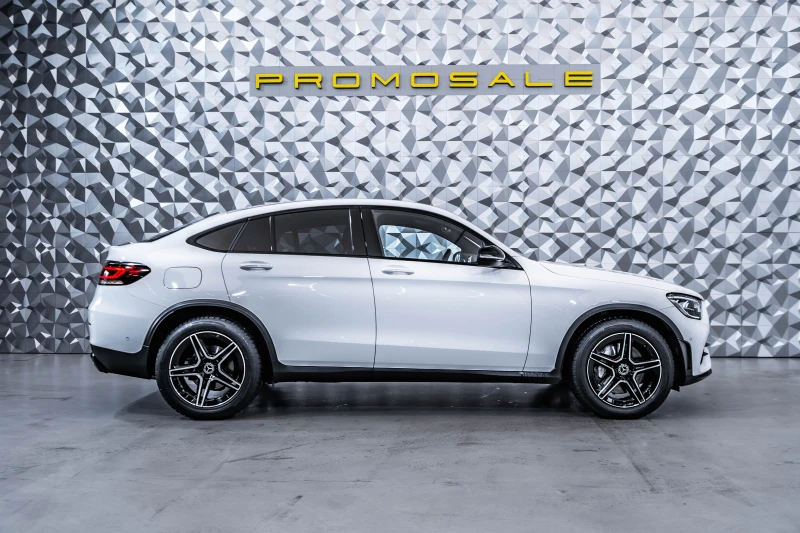 Mercedes-Benz GLC 200 4Matic Coupe* AMG* Camera, снимка 6 - Автомобили и джипове - 51692865