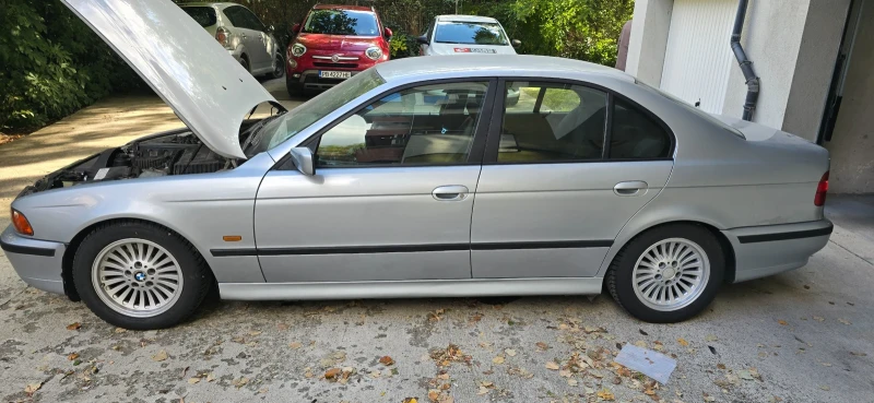 BMW 520, снимка 3 - Автомобили и джипове - 52501587