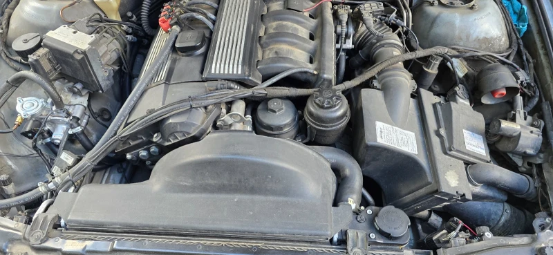 BMW 520, снимка 4 - Автомобили и джипове - 52501587