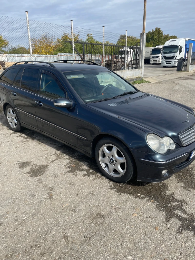 Mercedes-Benz C 220 2.2-150кс