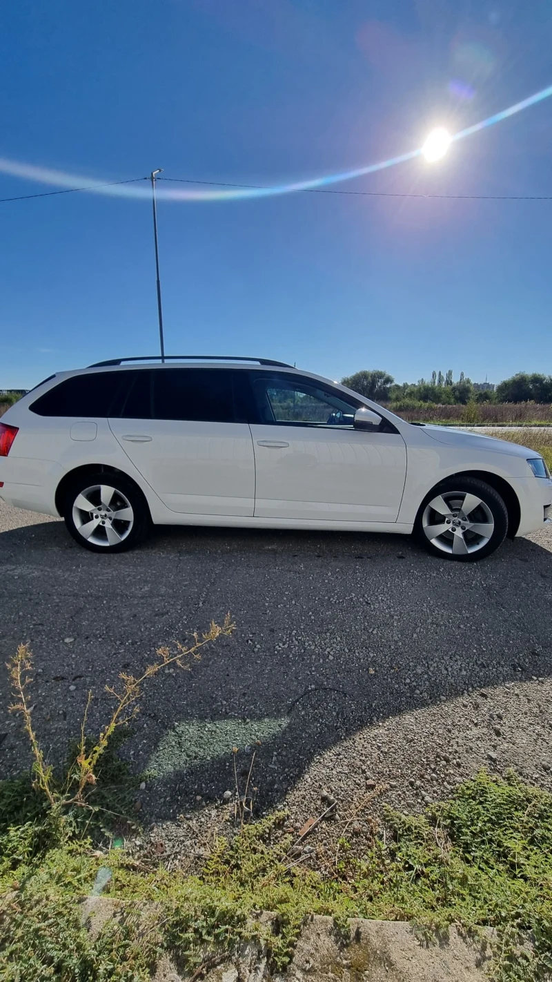 Skoda Octavia 2.0 TDI 184 кс.4x4, снимка 2 - Автомобили и джипове - 52297480