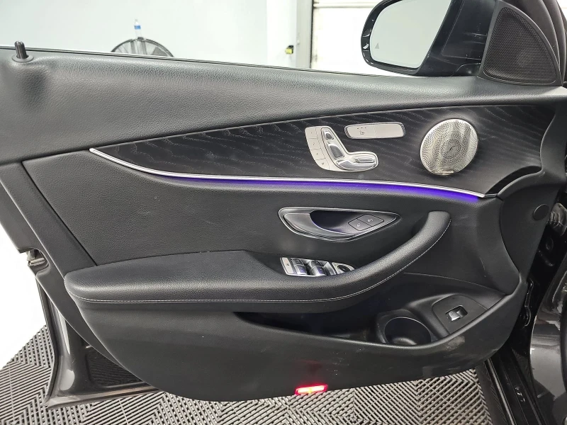 Mercedes-Benz E 350, снимка 9 - Автомобили и джипове - 53100192