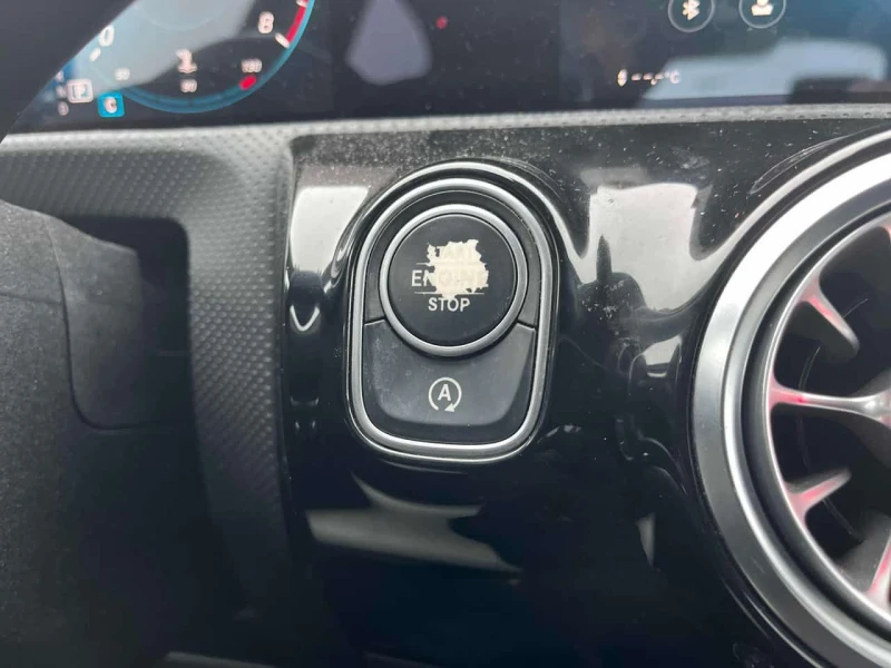 Mercedes-Benz A 220 ПАНОРАМА/ОТ ПРЕДСТАВИТЕЛ НА MERCEDES, снимка 11 - Автомобили и джипове - 53573839
