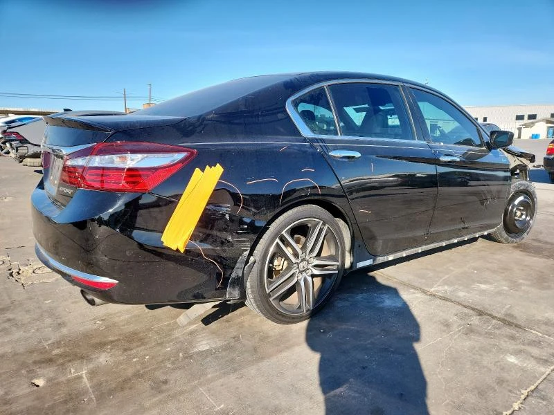 Honda Accord 2.4L 4 Front-wheel Drive, снимка 9 - Автомобили и джипове - 53198922