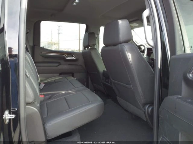 Chevrolet Silverado 1500 - изображение 8