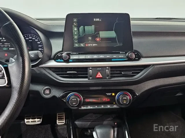 Kia K3 GT Plus, снимка 13 - Автомобили и джипове - 55577852