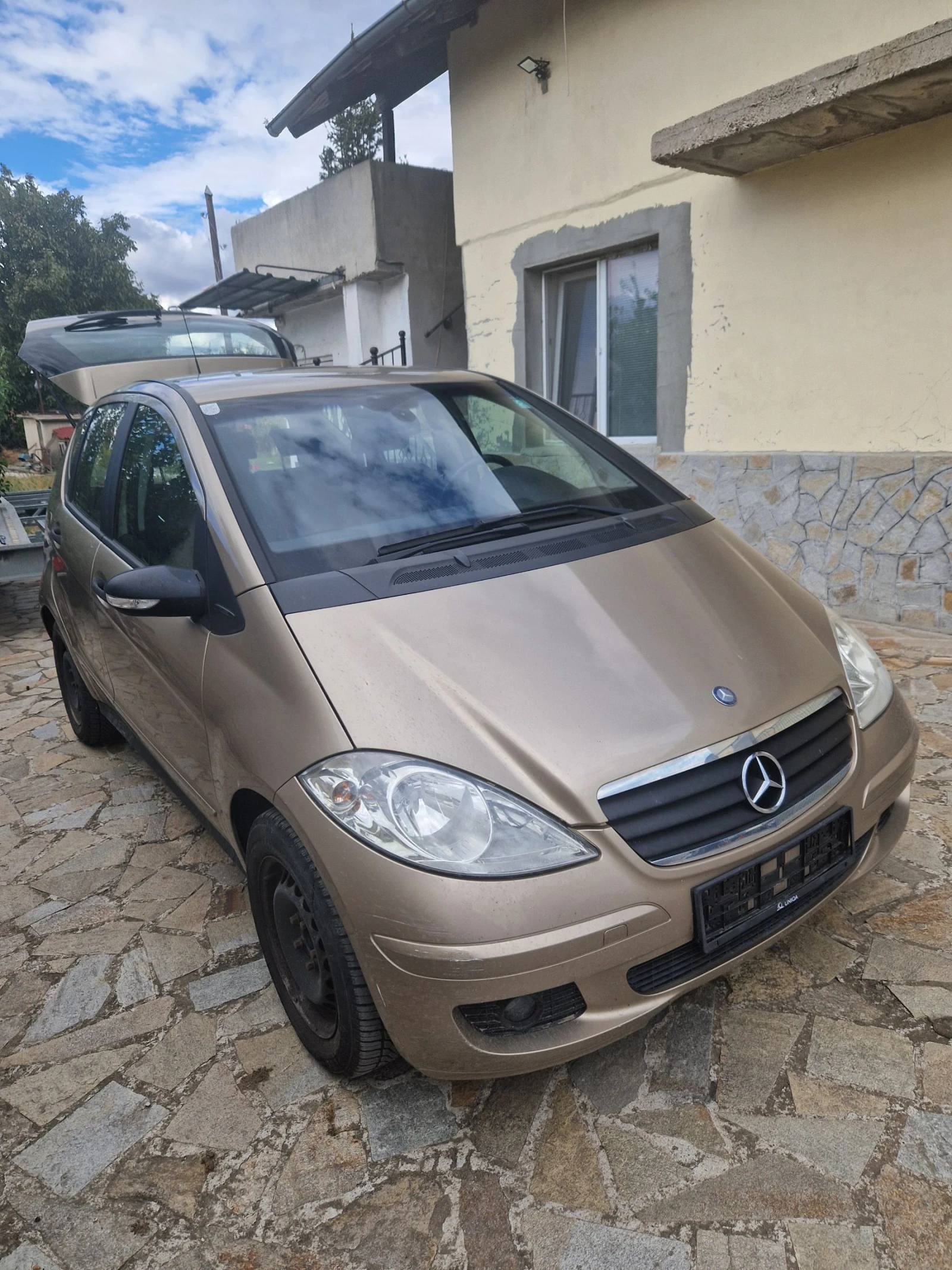 Mercedes-Benz A 150 1.5 - изображение 3